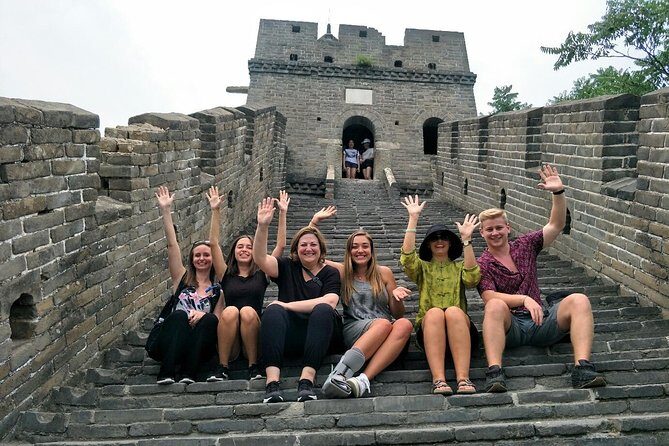 2-Day Beijing Private Tour to Forbidden City, Great Wall - Houhai Lake and Yandai Xiejie Hutong at day’s end